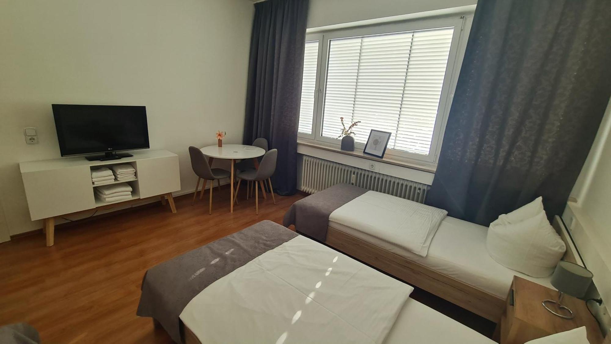 Horn Gaestehaus 라인펠덴에흐터딘겐 외부 사진